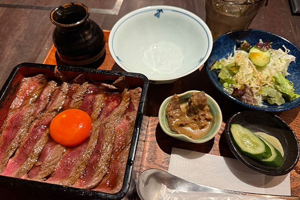 Beef steak bento
